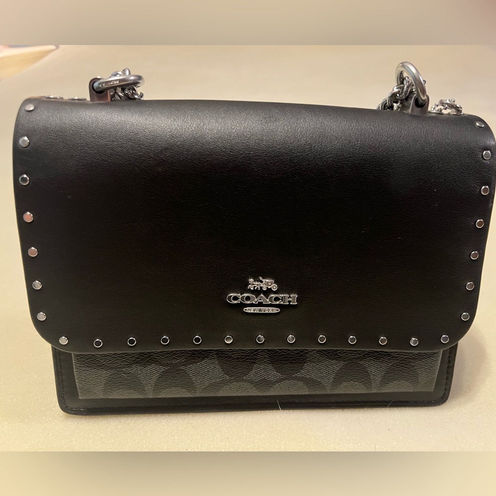 Coach Klare Crossbody Bag In Signature Canvas With Rivets with Micro Wallet Set - Picture 3 of 16